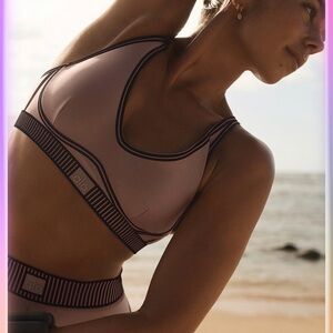ALO Yoga Mauve Sports Bra